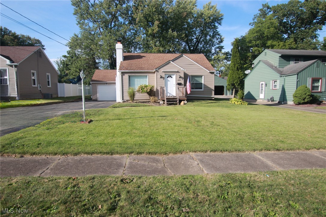 2260 Renwick Drive, Poland, Ohio image 4