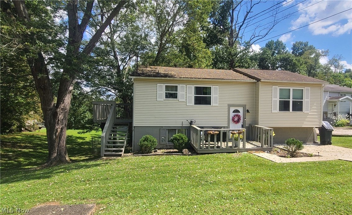 49 Colonel Phelps Drive - Photo 3