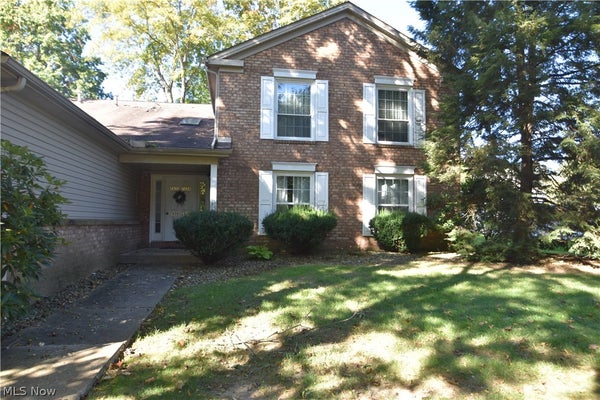 7636 HUNTINGTON DR, YOUNGSTOWN, OH 44512 - Image e7923a7d0540f7155a73fa3a24e77d02/1406865544