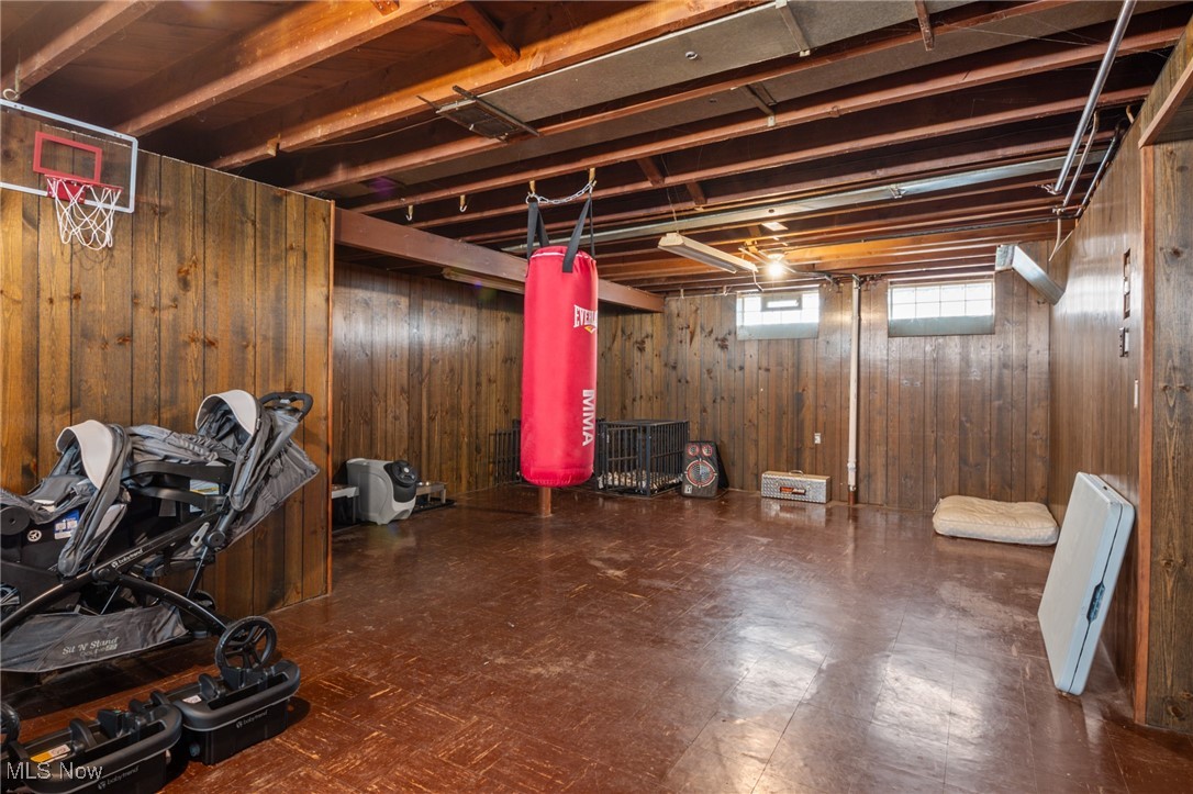 H A Stahl Props Cos Ridgewood - Residential