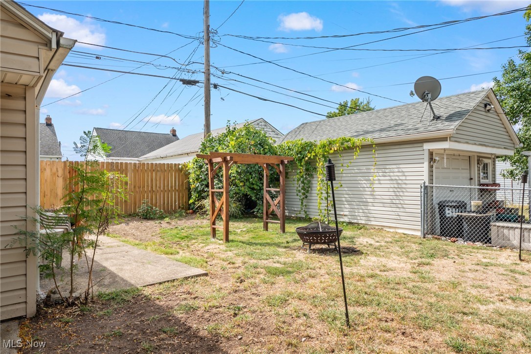 H A Stahl Props Cos Ridgewood - Residential