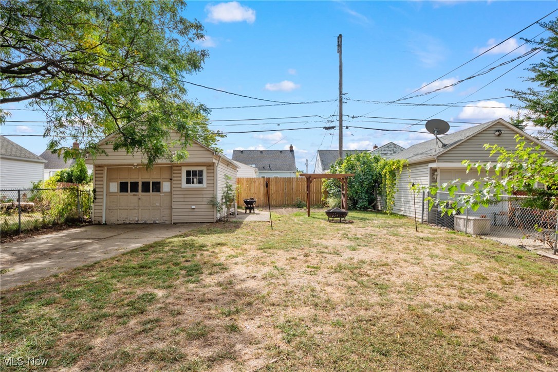 H A Stahl Props Cos Ridgewood - Residential