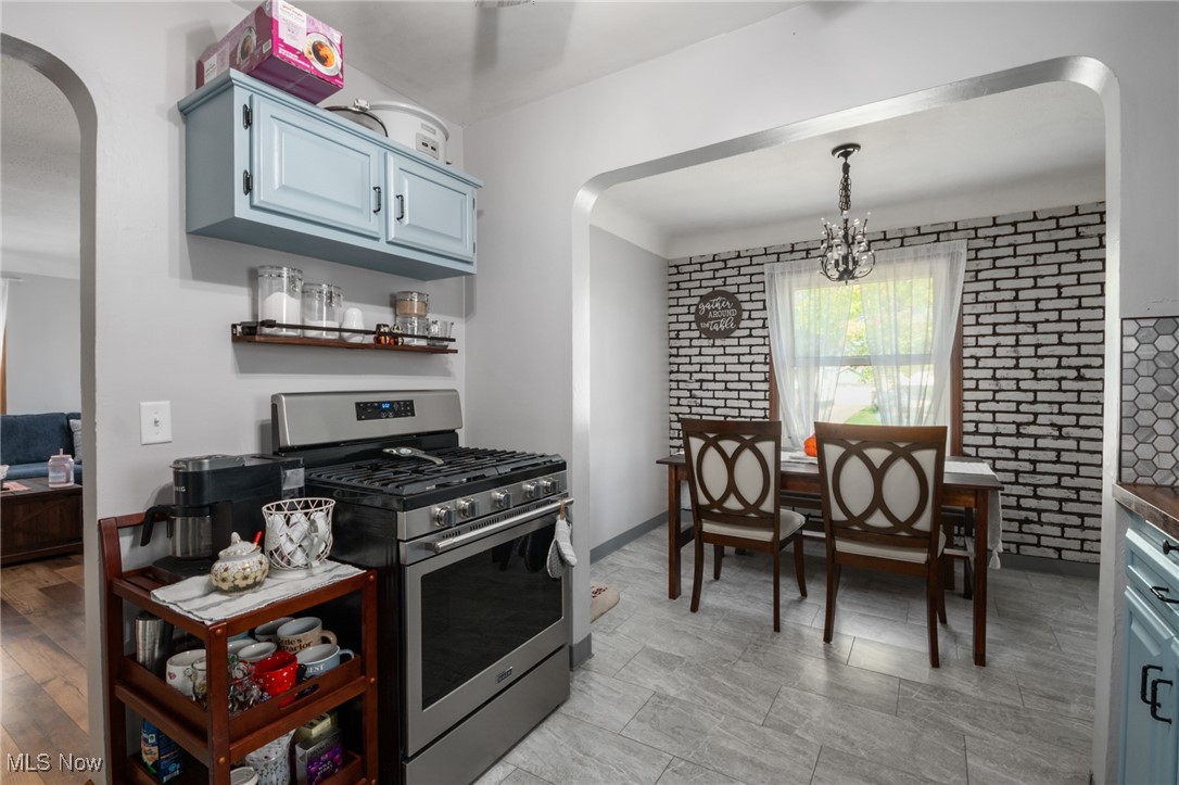 H A Stahl Props Cos Ridgewood - Residential