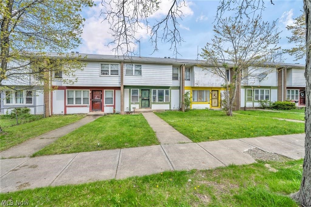 Photo of 9409 Manor Avenue, Cleveland, OH 44104 (MLS # 5185977)