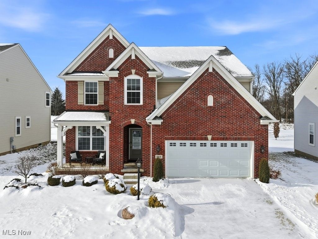 Photo of 984 Hawkin Lane, Aurora, OH 44202 (MLS # 5183536)