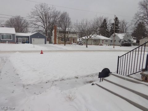 Tiny photo for 6159 Stratford Drive, Parma Heights, OH 44130 (MLS # 5179154)