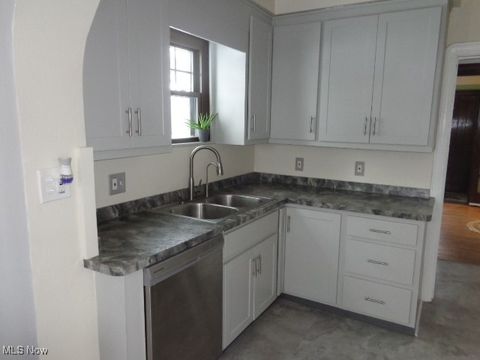 Tiny photo for 6159 Stratford Drive, Parma Heights, OH 44130 (MLS # 5179154)