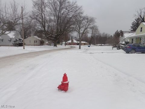 Tiny photo for 6159 Stratford Drive, Parma Heights, OH 44130 (MLS # 5179154)