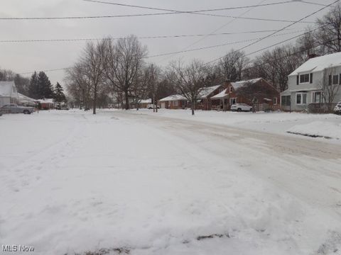 Tiny photo for 6159 Stratford Drive, Parma Heights, OH 44130 (MLS # 5179154)