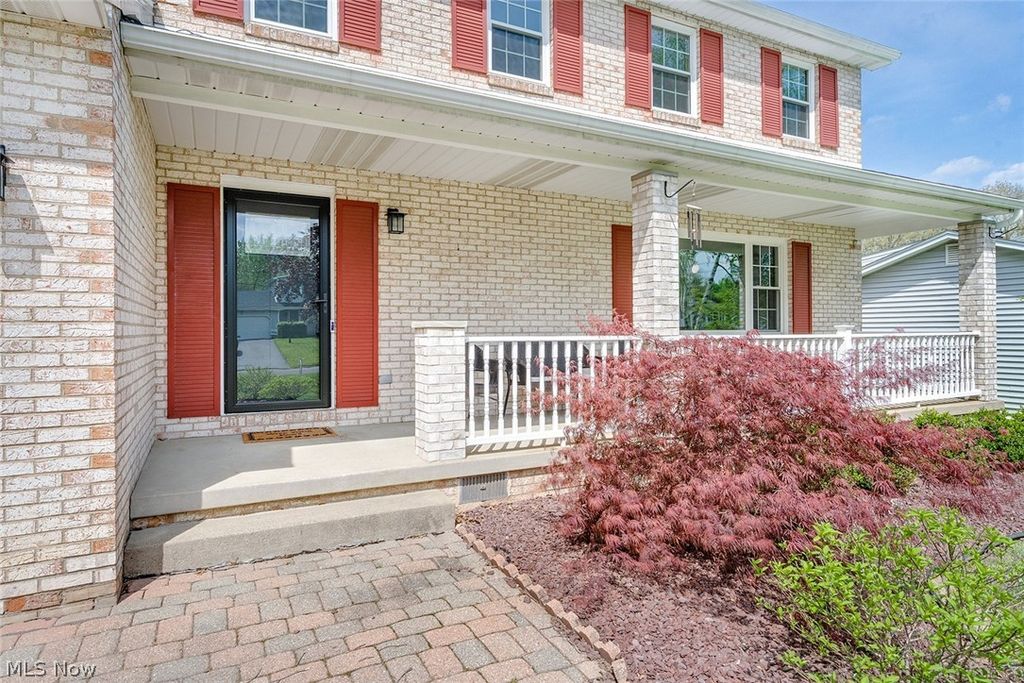 Photo of 4220 Nottingham Avenue, Austintown, OH 44511 (MLS # 5203735)