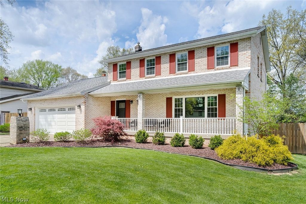 Photo of 4220 Nottingham Avenue, Austintown, OH 44511 (MLS # 5203735)