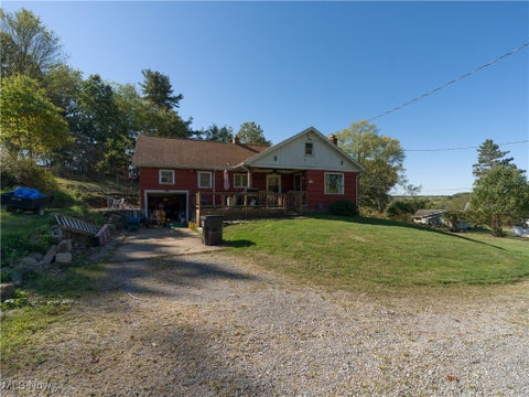 Photo for 7678 Waynesburg Drive SE