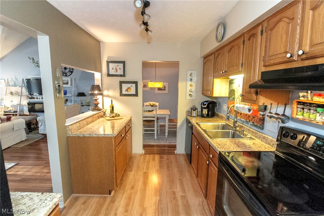 Lockwood Ridge Condo - Residential