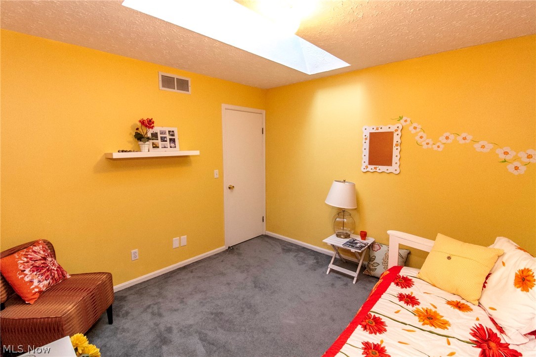 Lockwood Ridge Condo - Residential