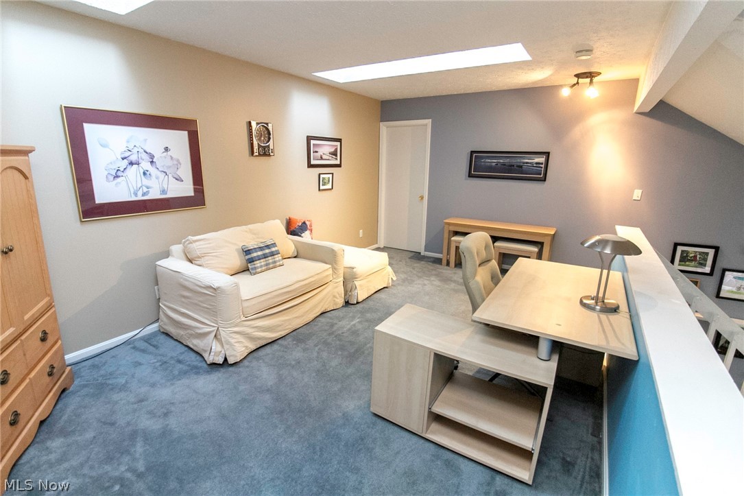 Lockwood Ridge Condo - Residential