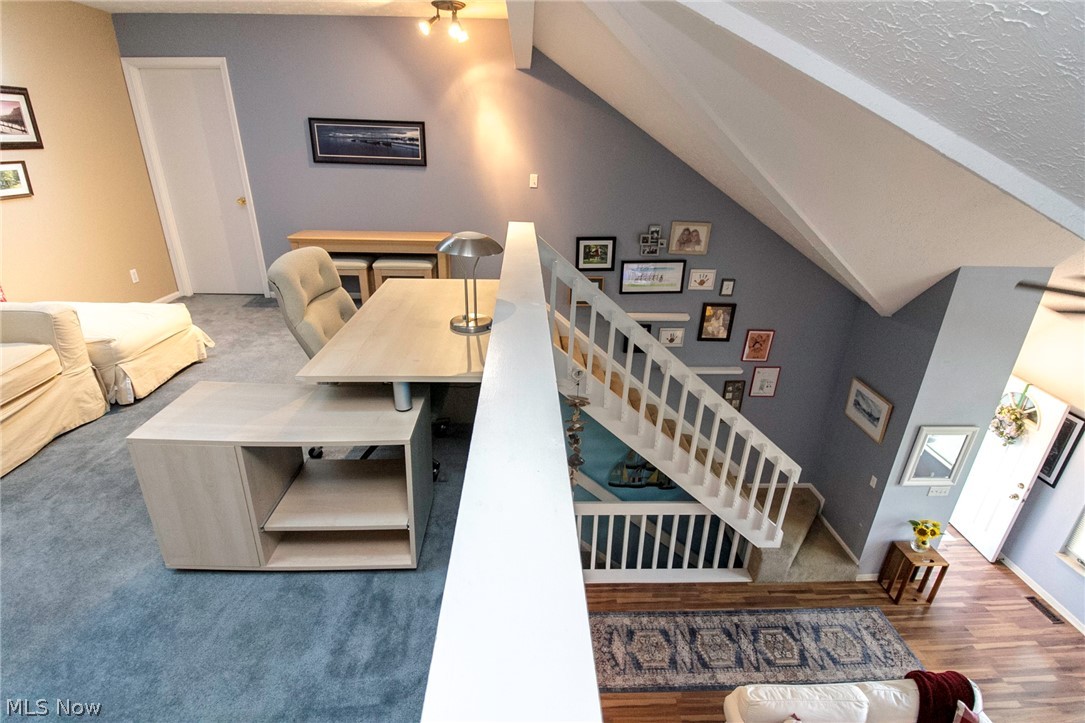 Lockwood Ridge Condo - Residential