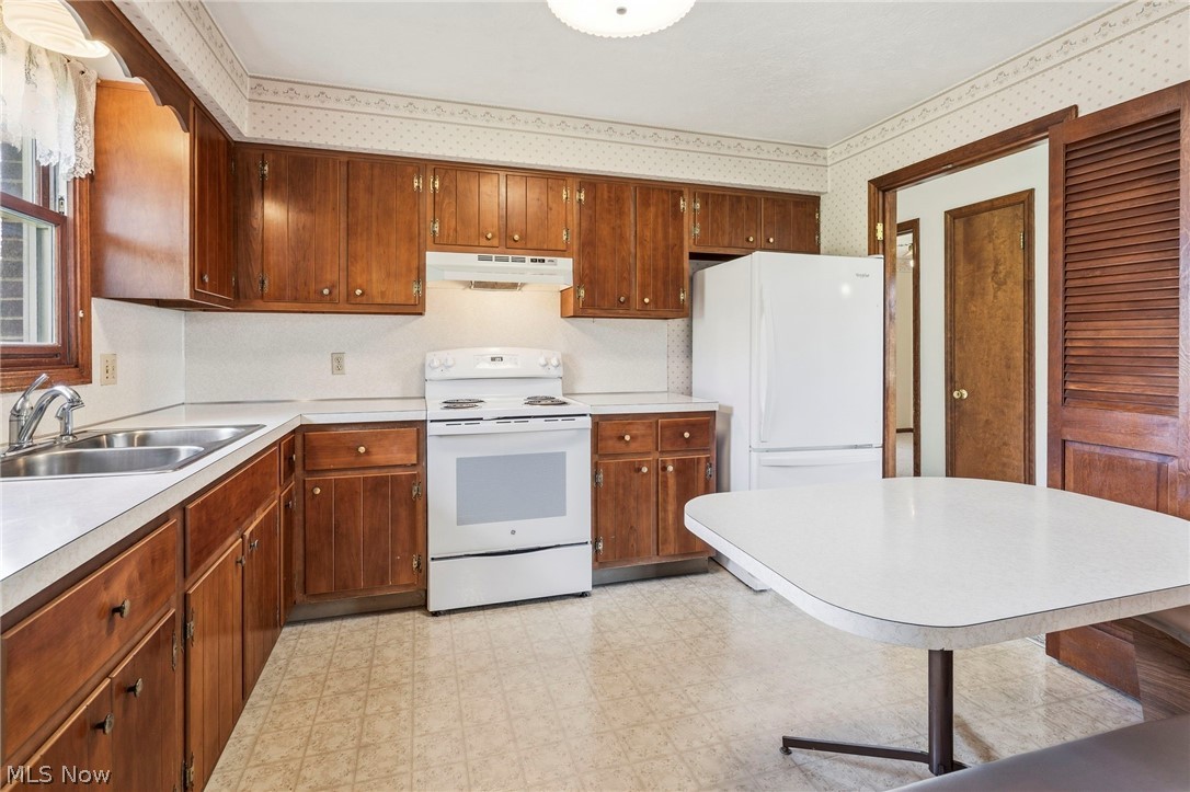 Holly Hills - Residential