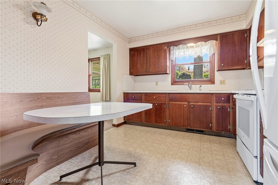 Holly Hills - Residential