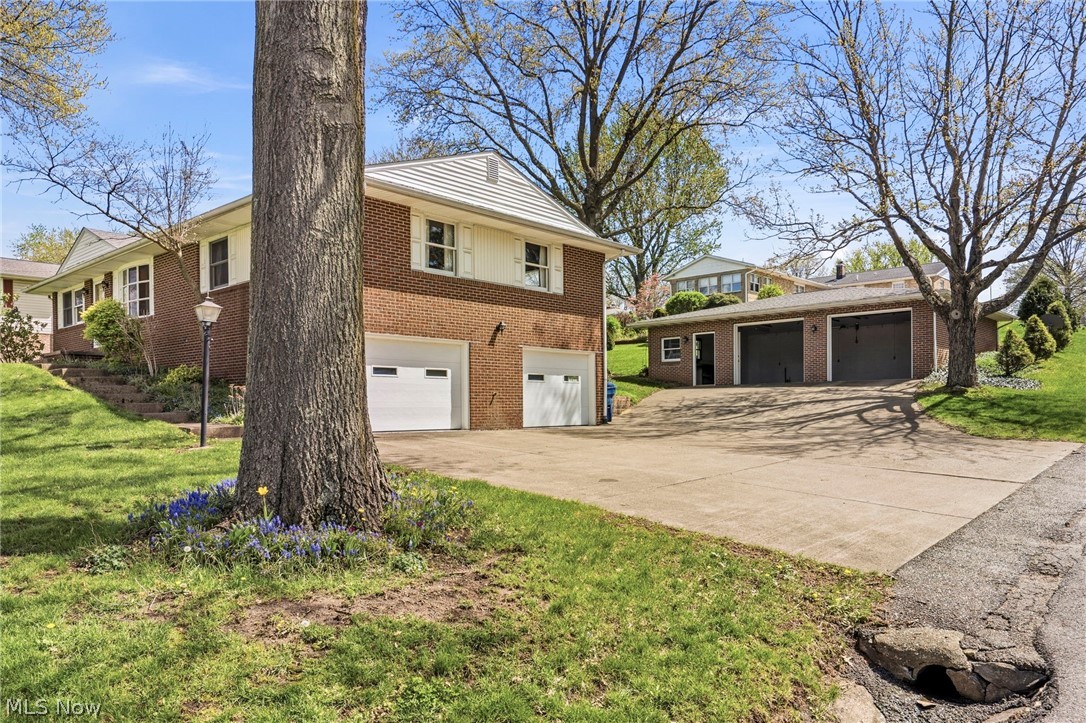 Holly Hills - Residential