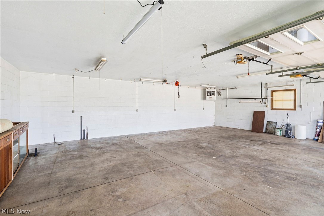 Holly Hills - Residential