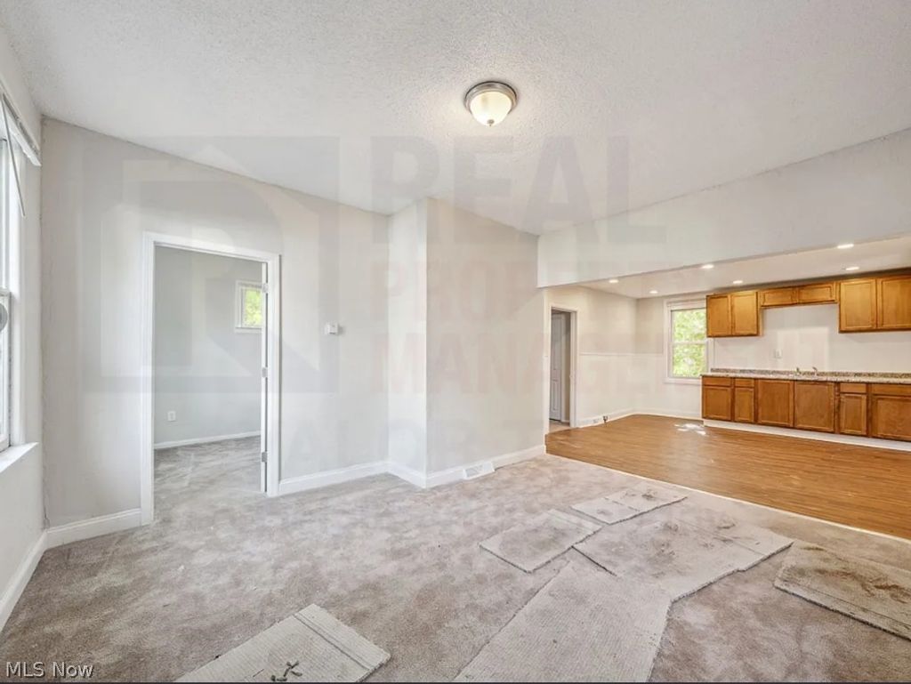 Photo of 9610 Edmunds Avenue, Cleveland, OH 44106 (MLS # 5196478)