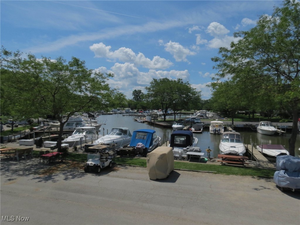 628 Mariner Village, Huron, Ohio image 31
