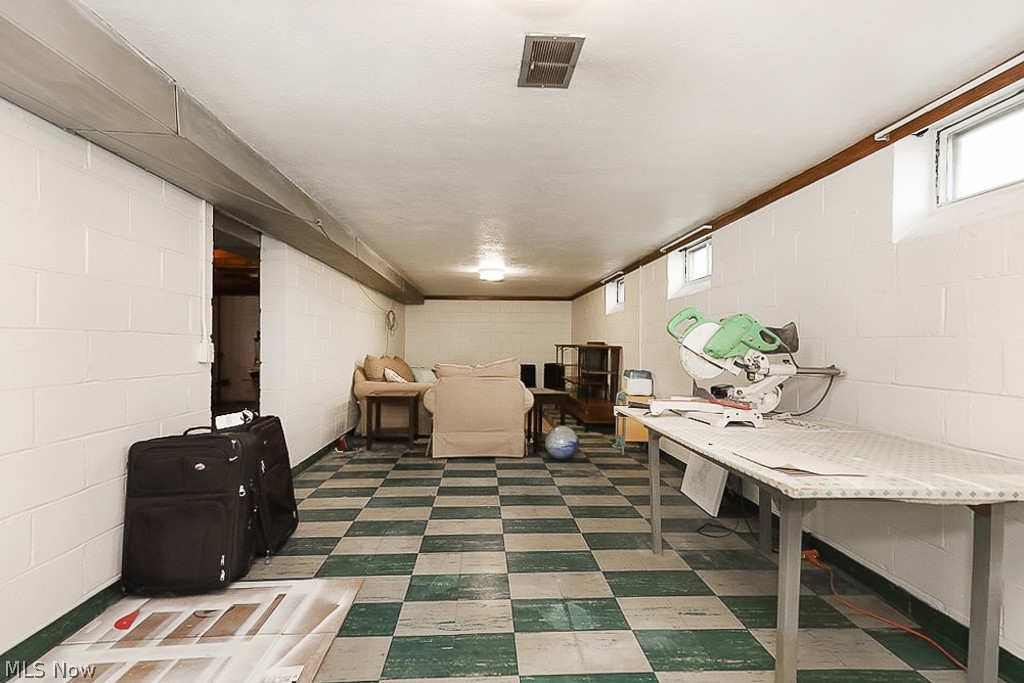 H A Stahl Props Cos Ridgewood - Residential