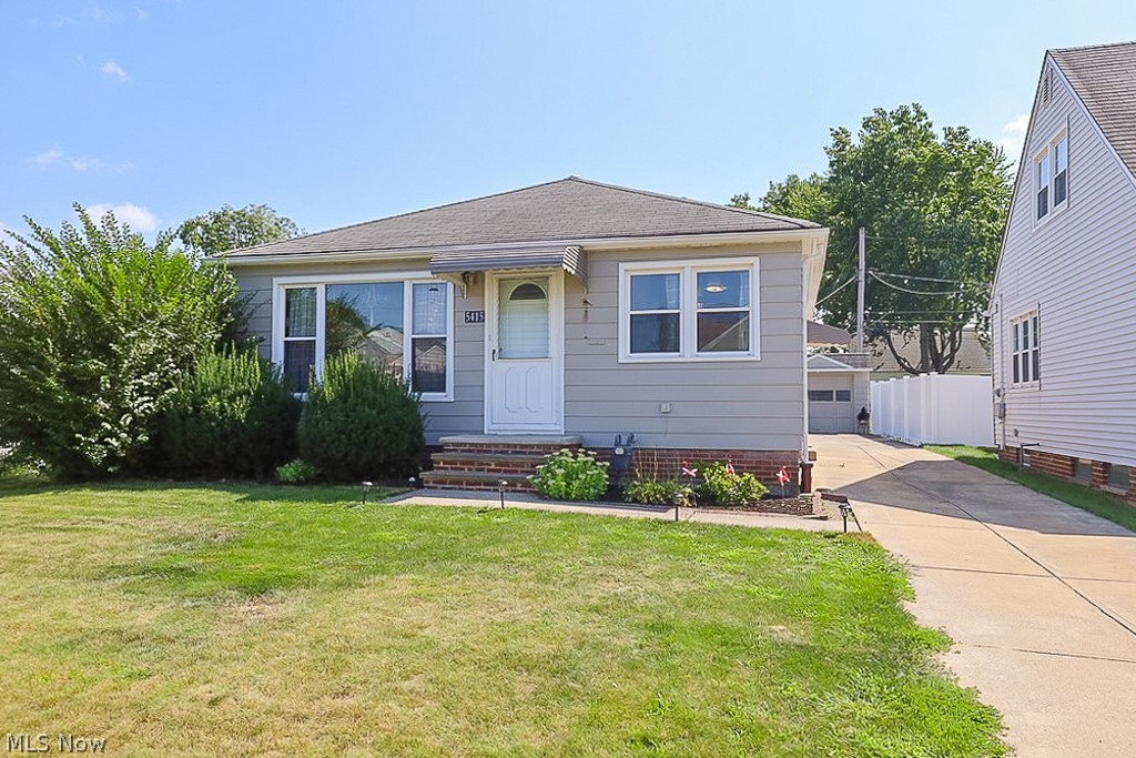 H A Stahl Props Cos Ridgewood - Residential