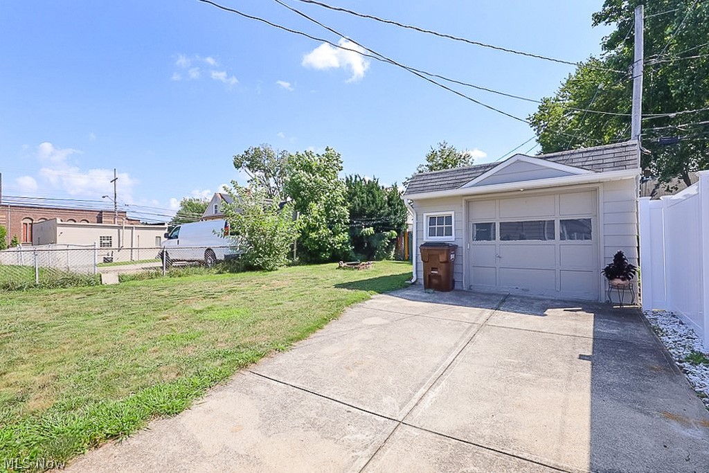 H A Stahl Props Cos Ridgewood - Residential