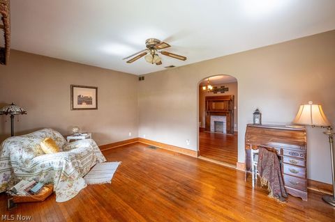 Tiny photo for 708 N 7th Street, Marietta, OH 45750 (MLS # 5198022)