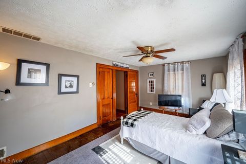 Tiny photo for 708 N 7th Street, Marietta, OH 45750 (MLS # 5198022)