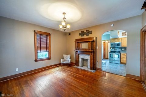 Tiny photo for 708 N 7th Street, Marietta, OH 45750 (MLS # 5198022)