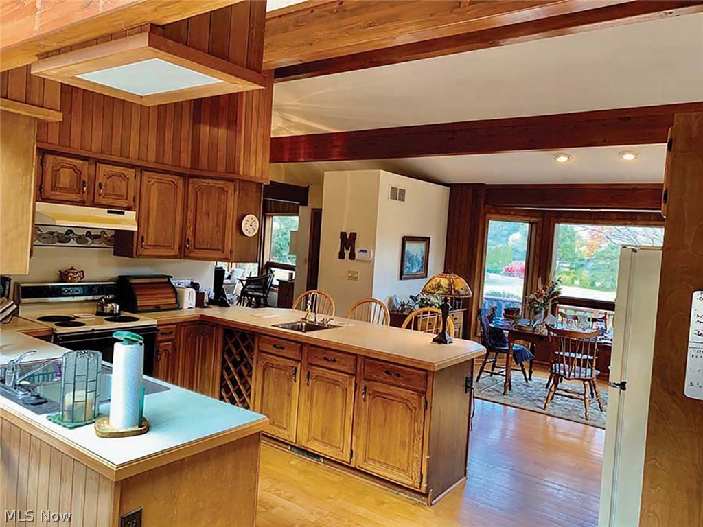 Village/Hartville - Residential