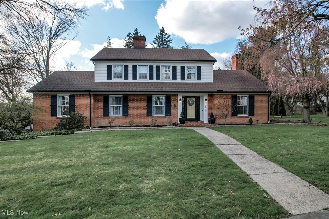 4870 Oak Knoll Drive, Youngstown, Ohio image 1