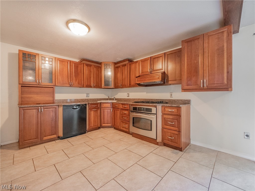 Sheldon Mdws 01 - Residential