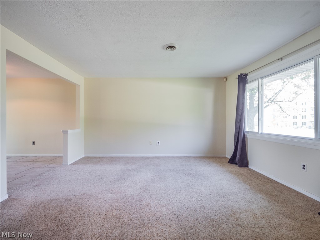 Sheldon Mdws 01 - Residential