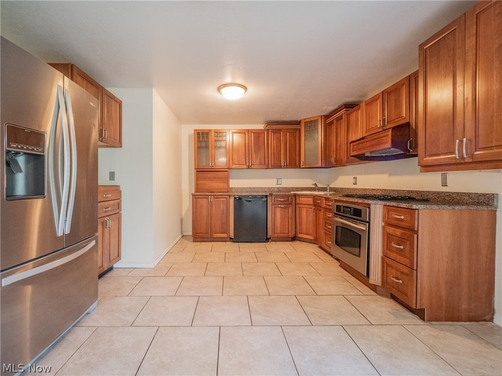 Sheldon Mdws 01 - Residential