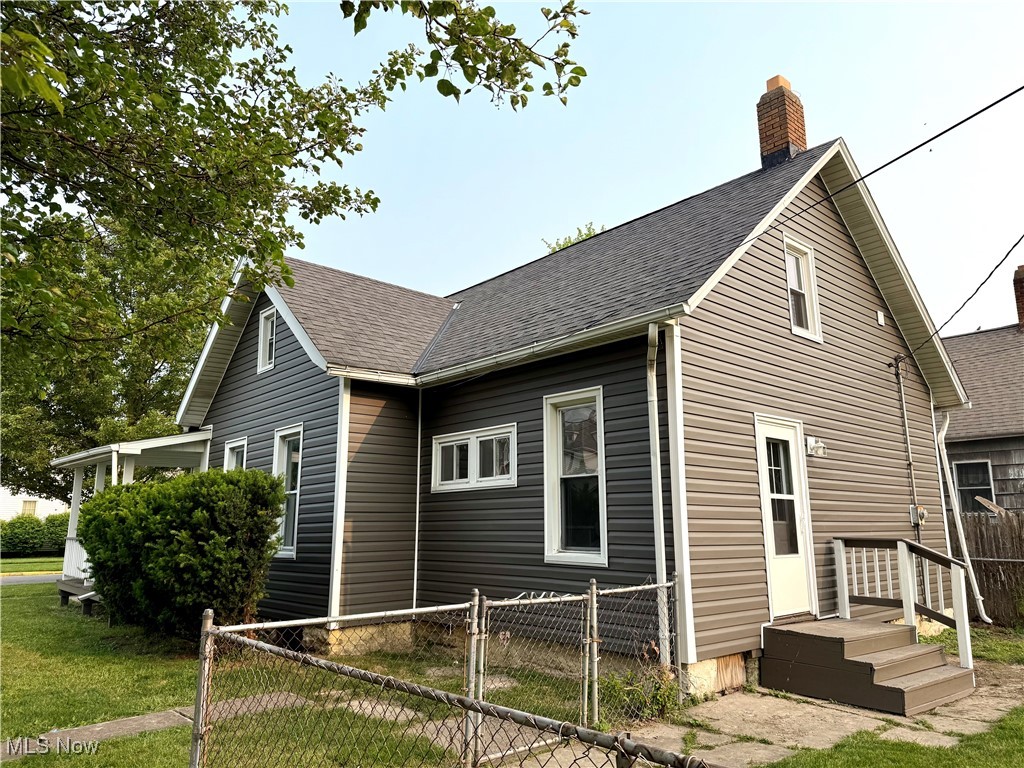1530 Lindsley Street, Sandusky, Ohio image 4
