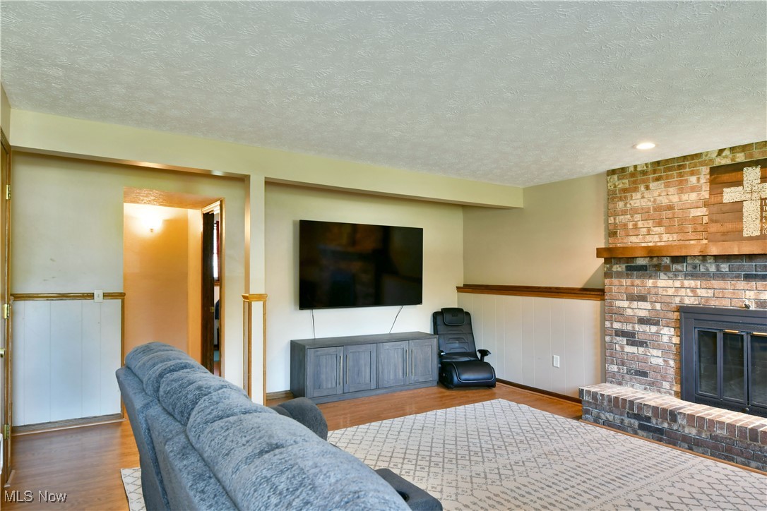 Champion Manor - Residential