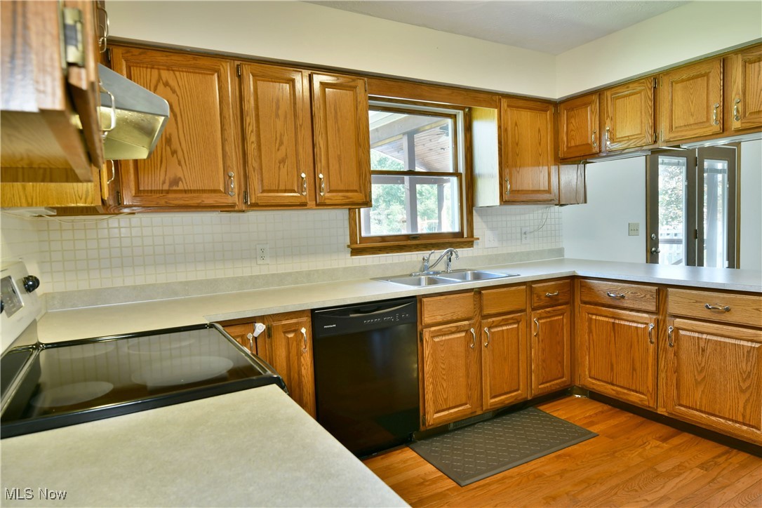 Champion Manor - Residential