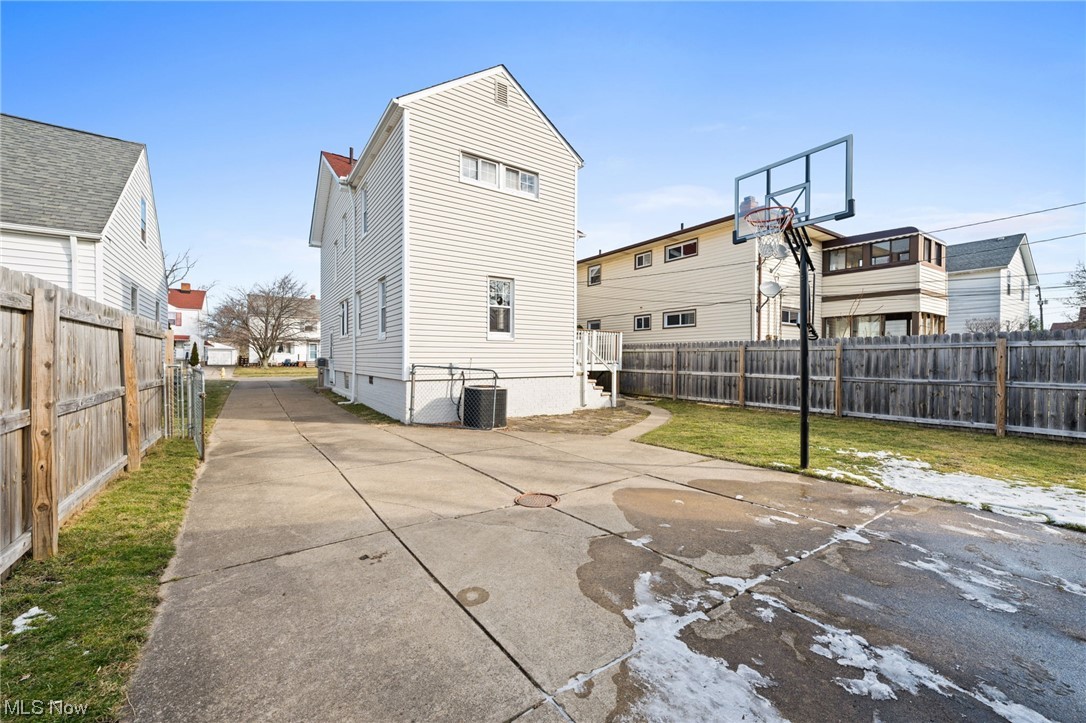 Rybka & Balcer Bldrs Inc Resub - Residential