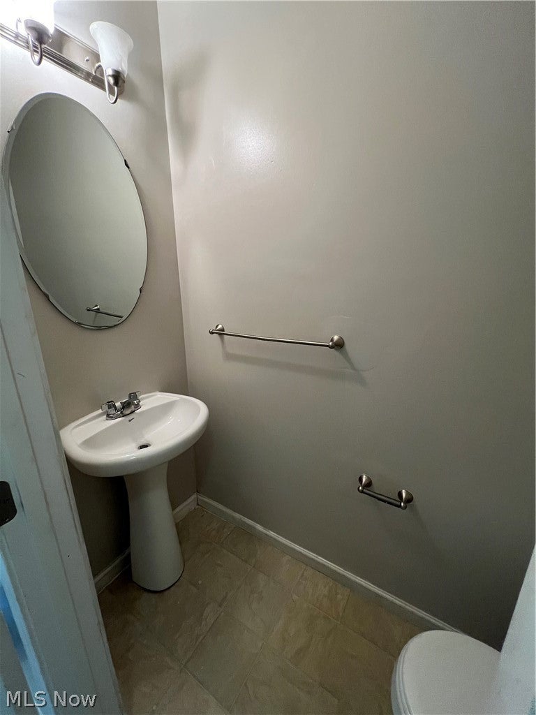 1308 Wellingshire Circle