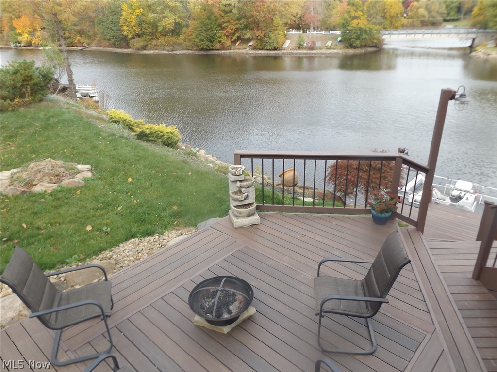 Willowdale Lake - Residential
