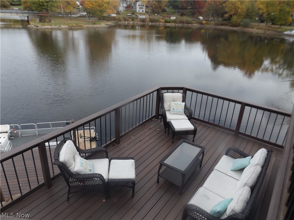 Willowdale Lake - Residential