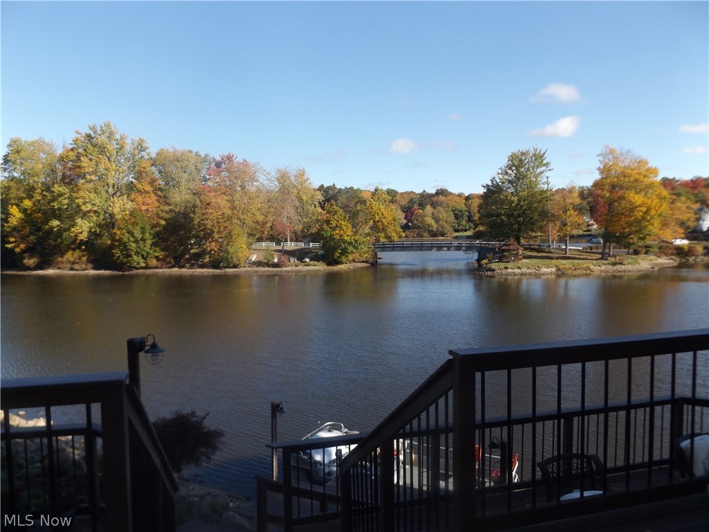 Willowdale Lake - Residential