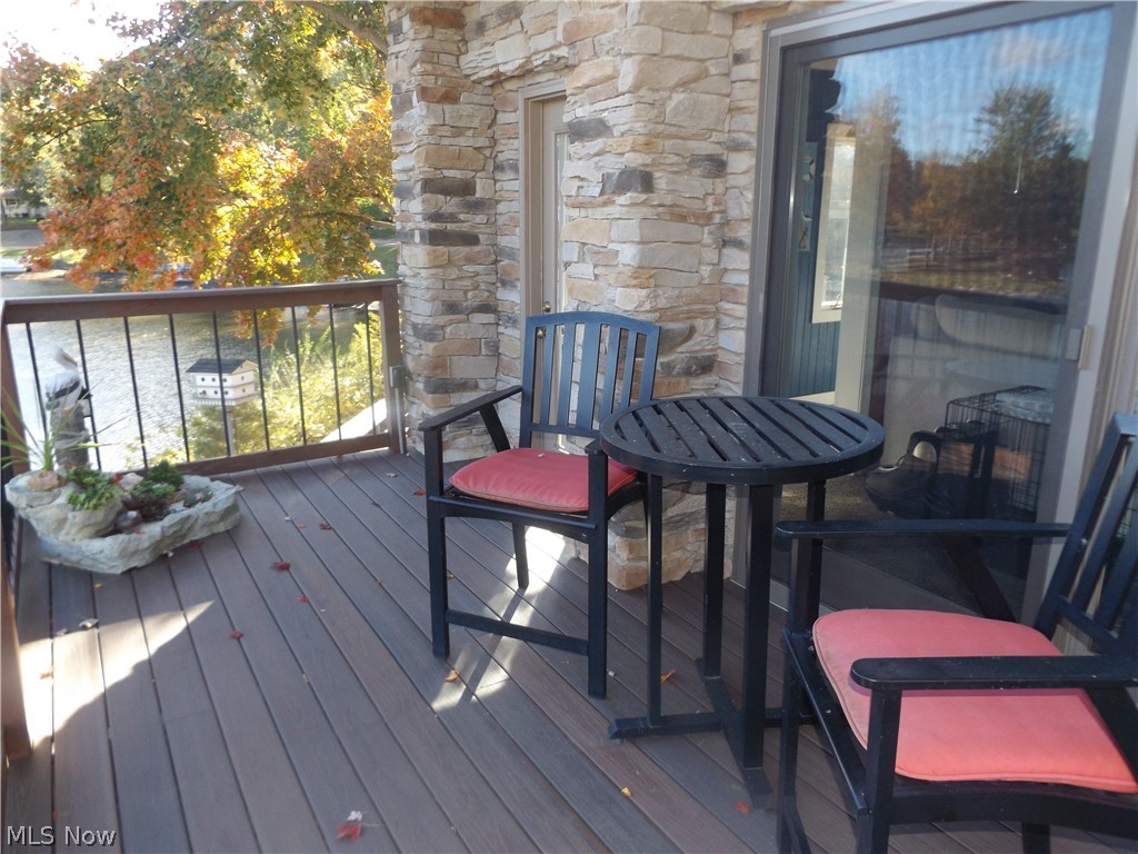 Willowdale Lake - Residential