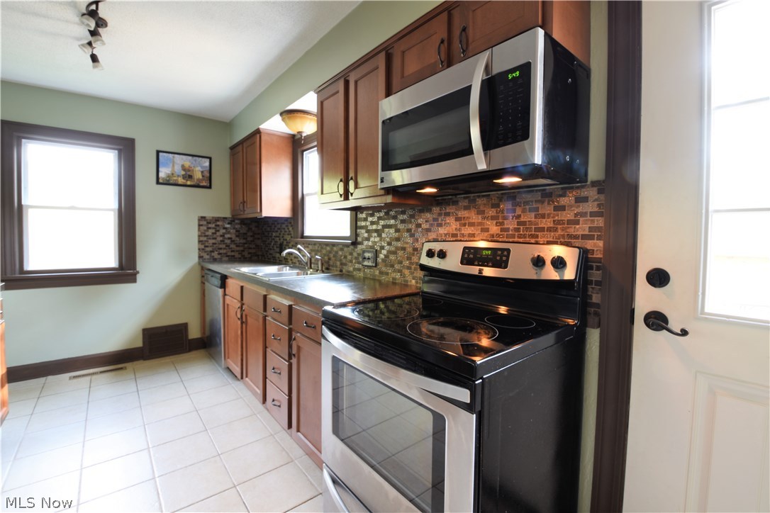 Sunset Park - Residential