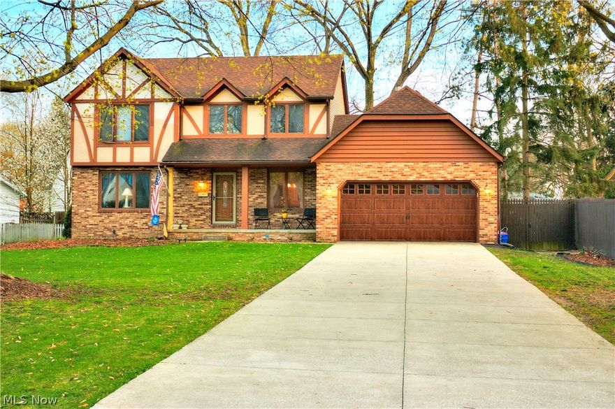 Fantastic Silver Lake estates beauty! Enjoy Silver Lake privileges: picnic, swim, fish and boat! Attractive curb appeal with tudor style design. Open kitchen with solid surface counters! Eat-in nook and formal dining room! Sun porch and completely fenced yard! 1st Floor Laundry! Gorgeous hard wood flooring! Spacious bedrooms with plenty of closet space! Master bedroom with private bath and walk in closet! Lots of details to include crown molding, pocket doors between the living and family room, new carriage style garage door, new front door! Finished recreation room in the lower level! This is a must see and will sell quick at this price! Schedule your showings today!