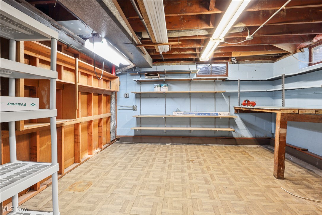 6442 Lockwood Drive, Mentor, Ohio image 37