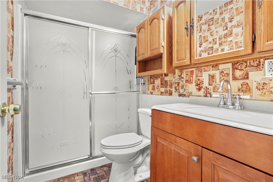 6442 Lockwood Drive, Mentor, Ohio image 18